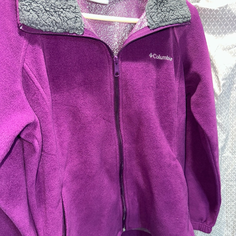 Columbia Vibrant Purple Fleece Jacket